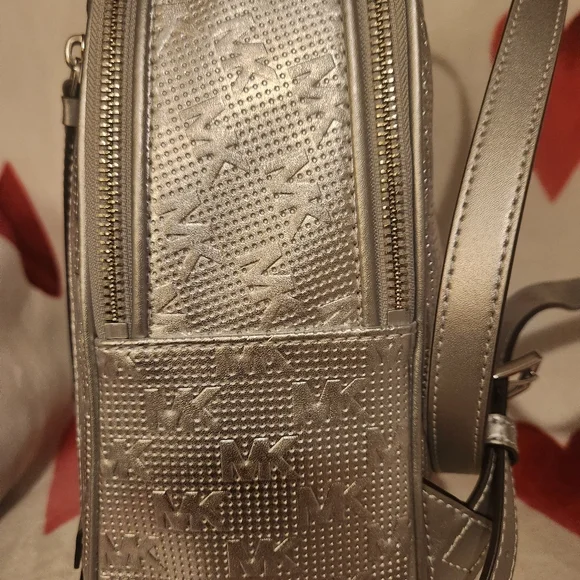 Michael Kors Brooklyn Backpack and JC wallet- Metallic Silver Michael Kors Jaycee Medium Zip Pocket Backpack MK Black  main image 3
